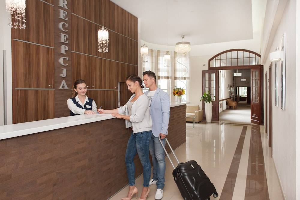 Hotel Cesarskie Ogrody 2