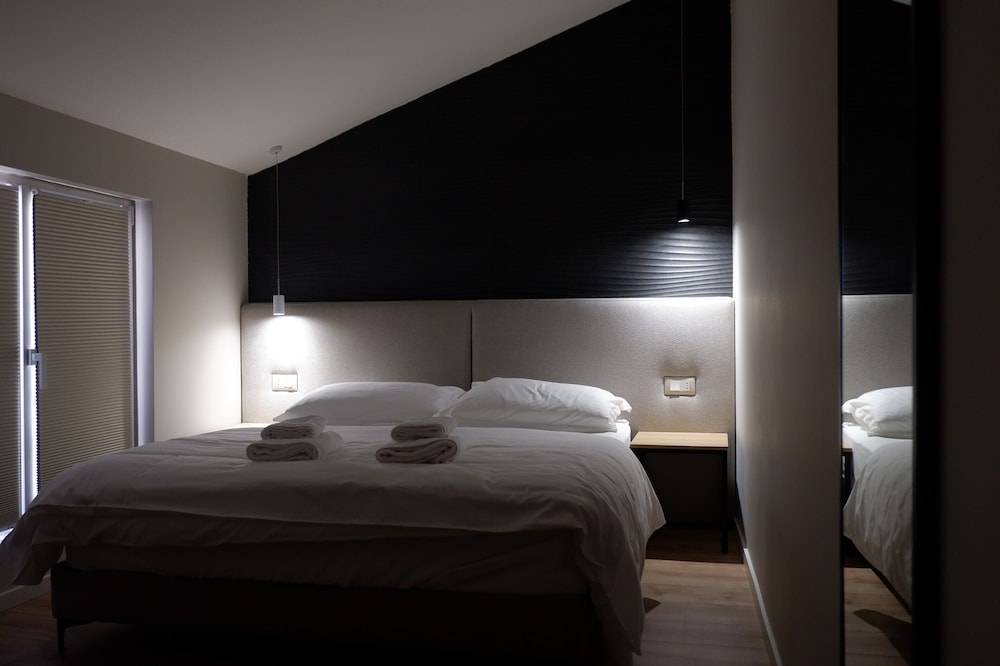 D rooms City-center Tirana 1