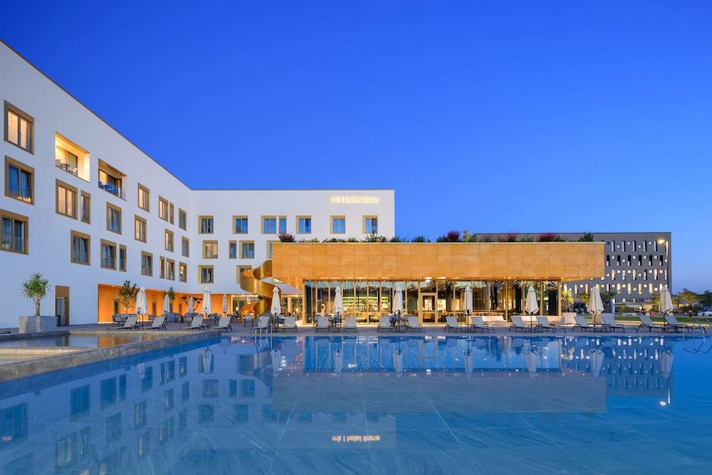 mk hotel tirana 1