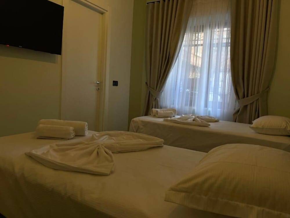 Amorino Tirana B&B 2