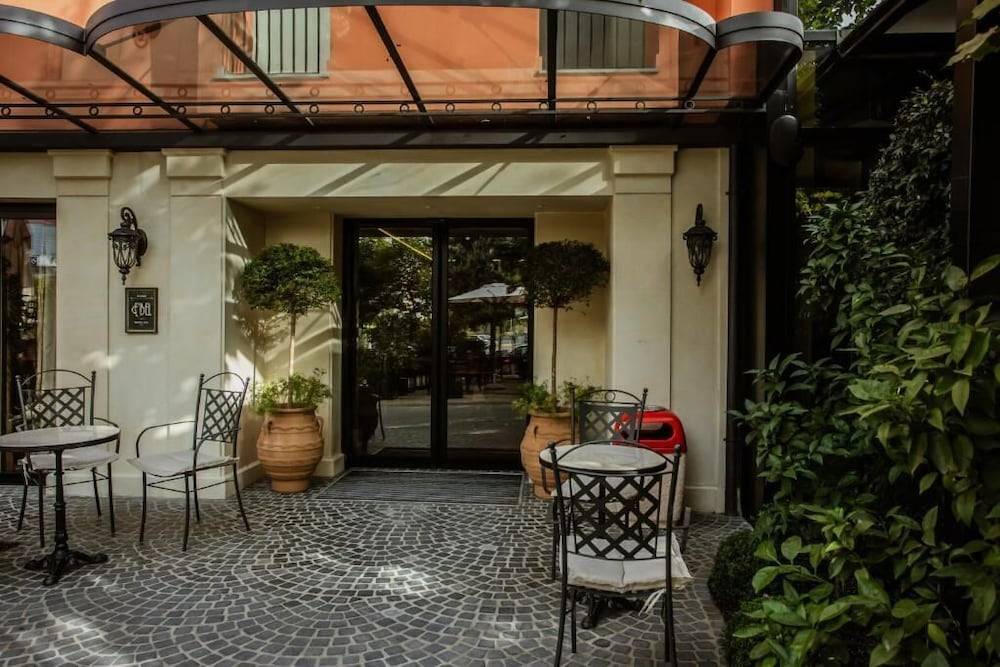 Ebel Boutique Hotel 1