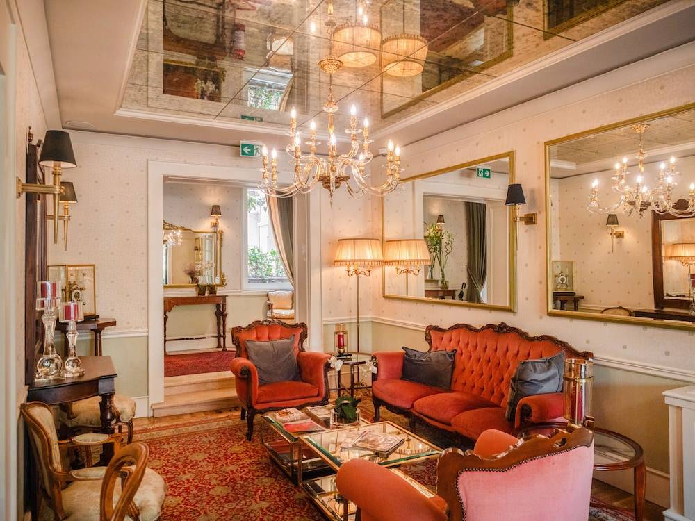Ebel Boutique Hotel 2