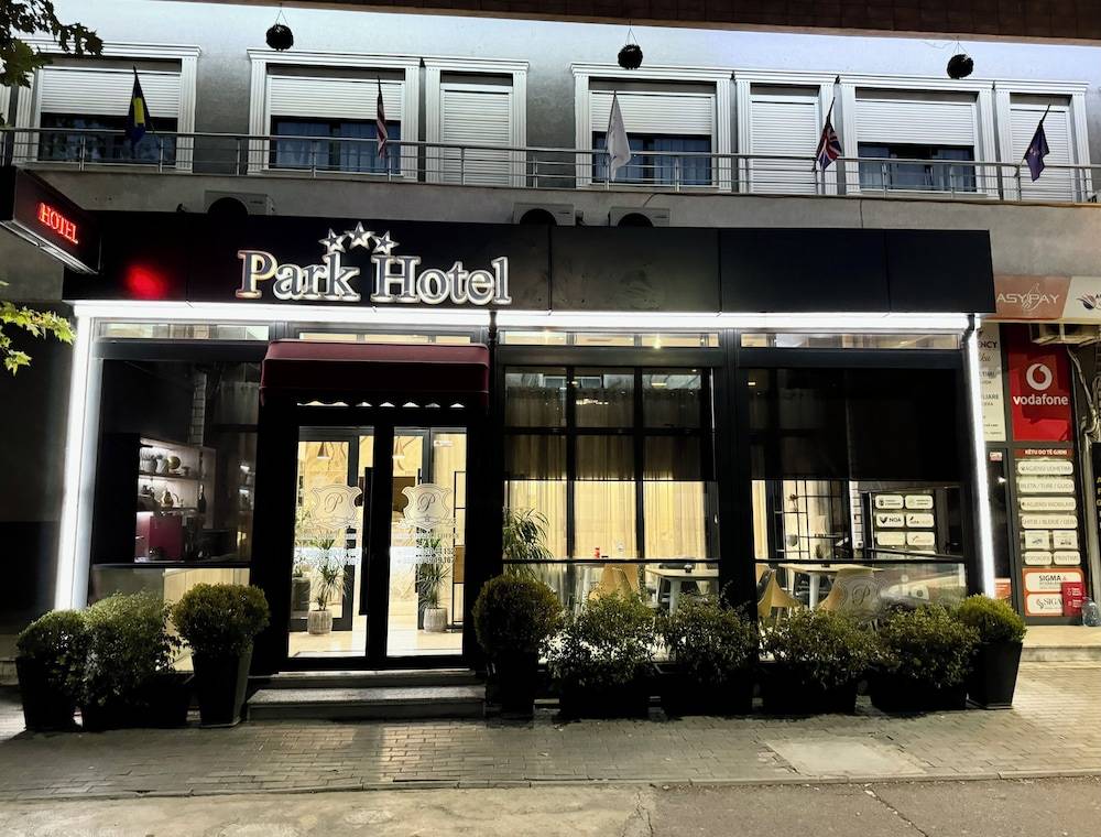 Park Hotel Tirana 1