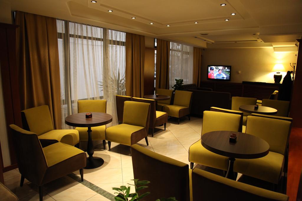 Arber Hotel 2