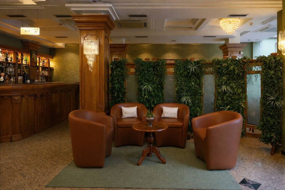 Grand Hotel & Spa Tirana 2