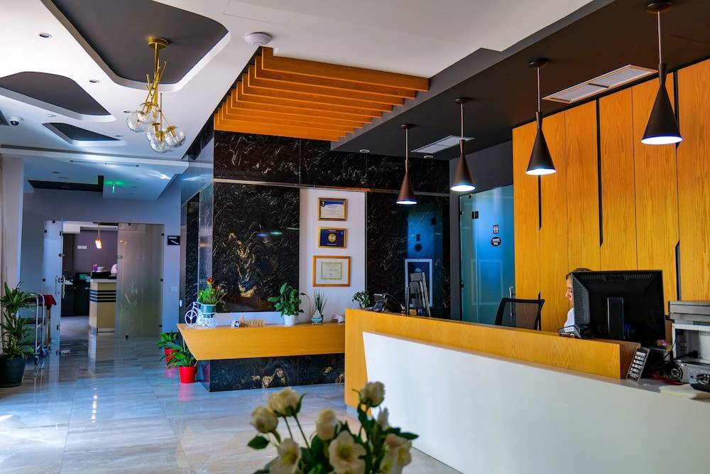 LORD Hotel 2