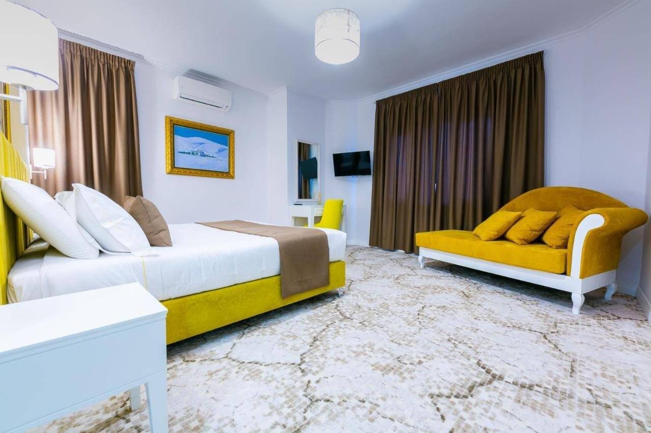 Art Hotel Tirana 2
