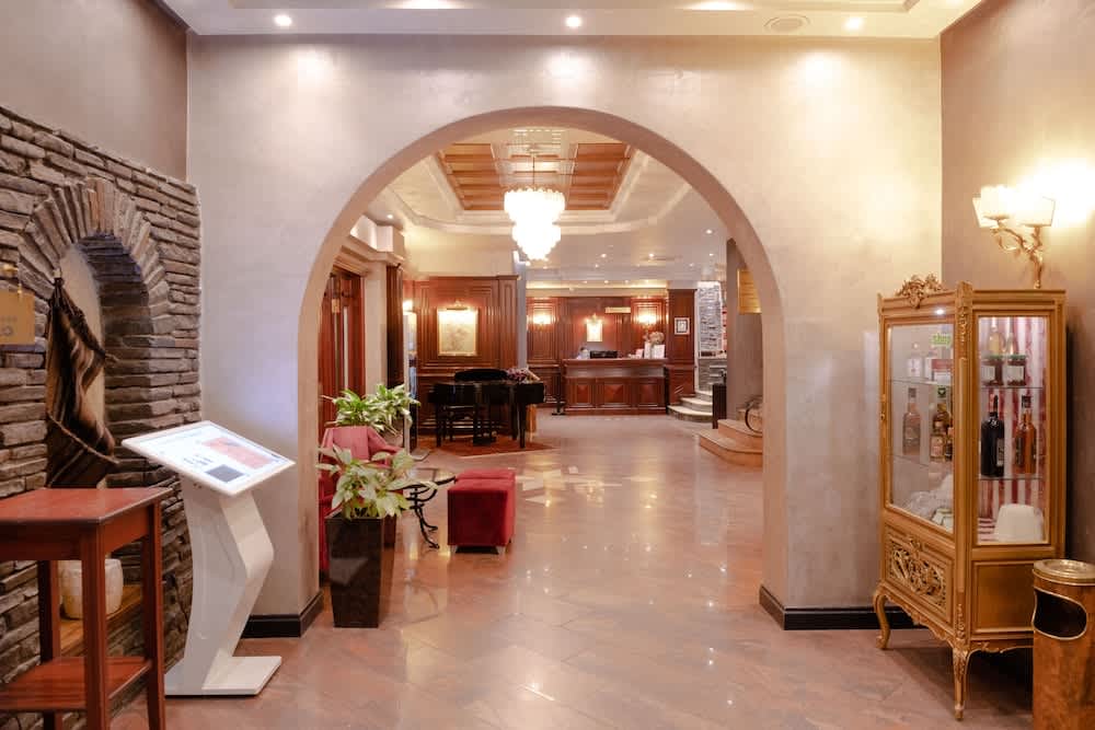 Mondial Hotel 2
