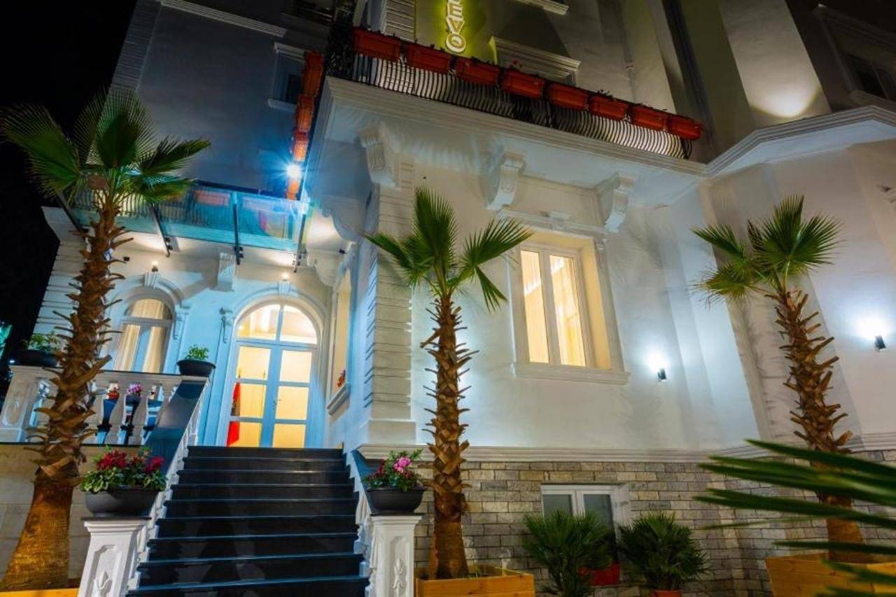 Art Hotel Tirana 1