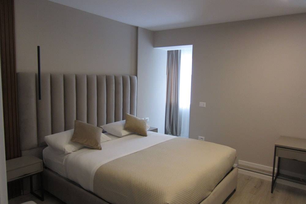 Freddy's Hotel 1