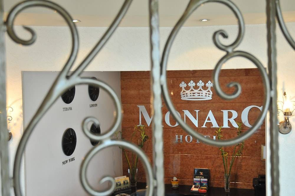 MonarC Hotel 2