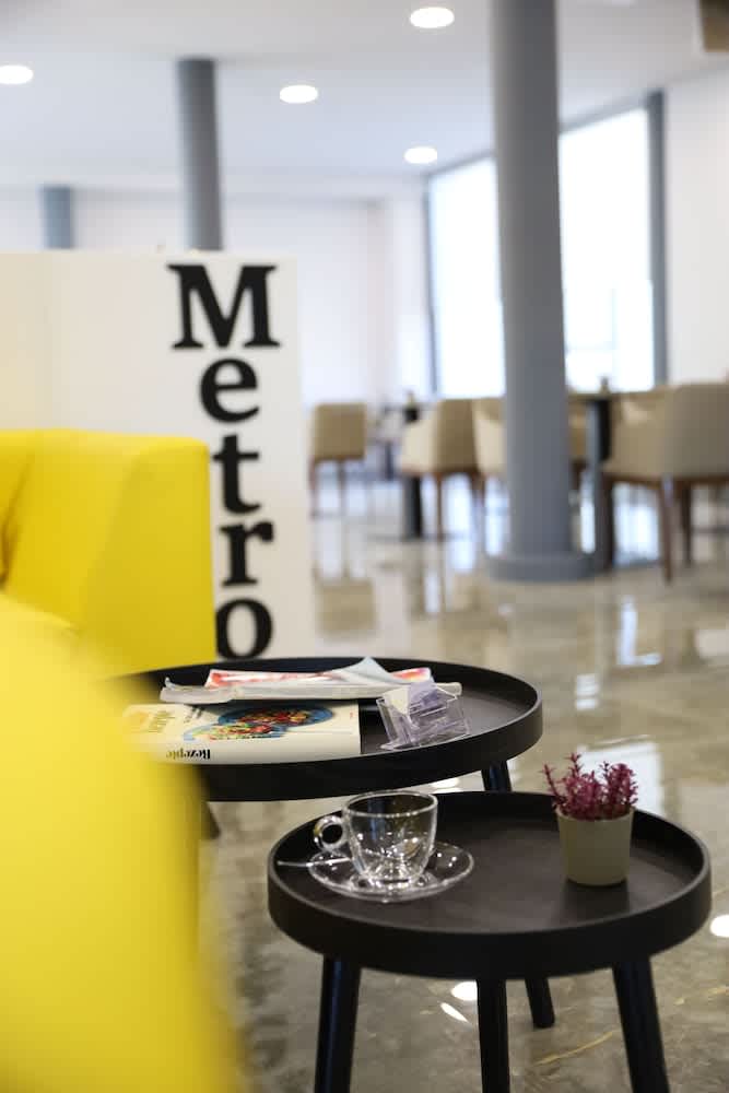 Metro Hotel Terminal 1