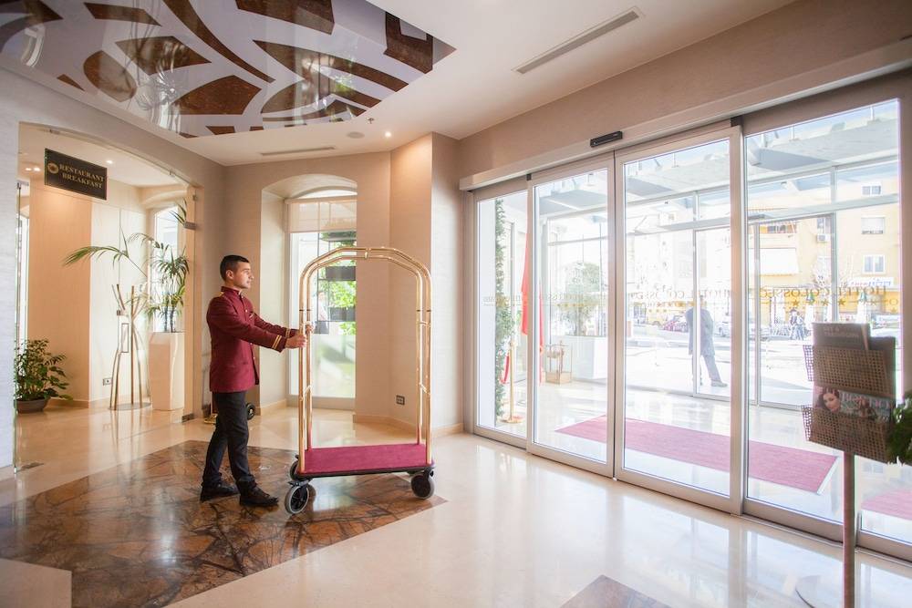 Hotel Colosseo Tirana 2