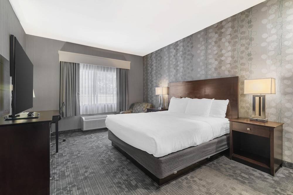 Best Western Concord Inn and Suites 1