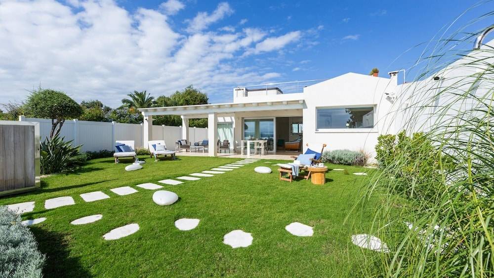 Villa Amar 4, Emma Villas 2