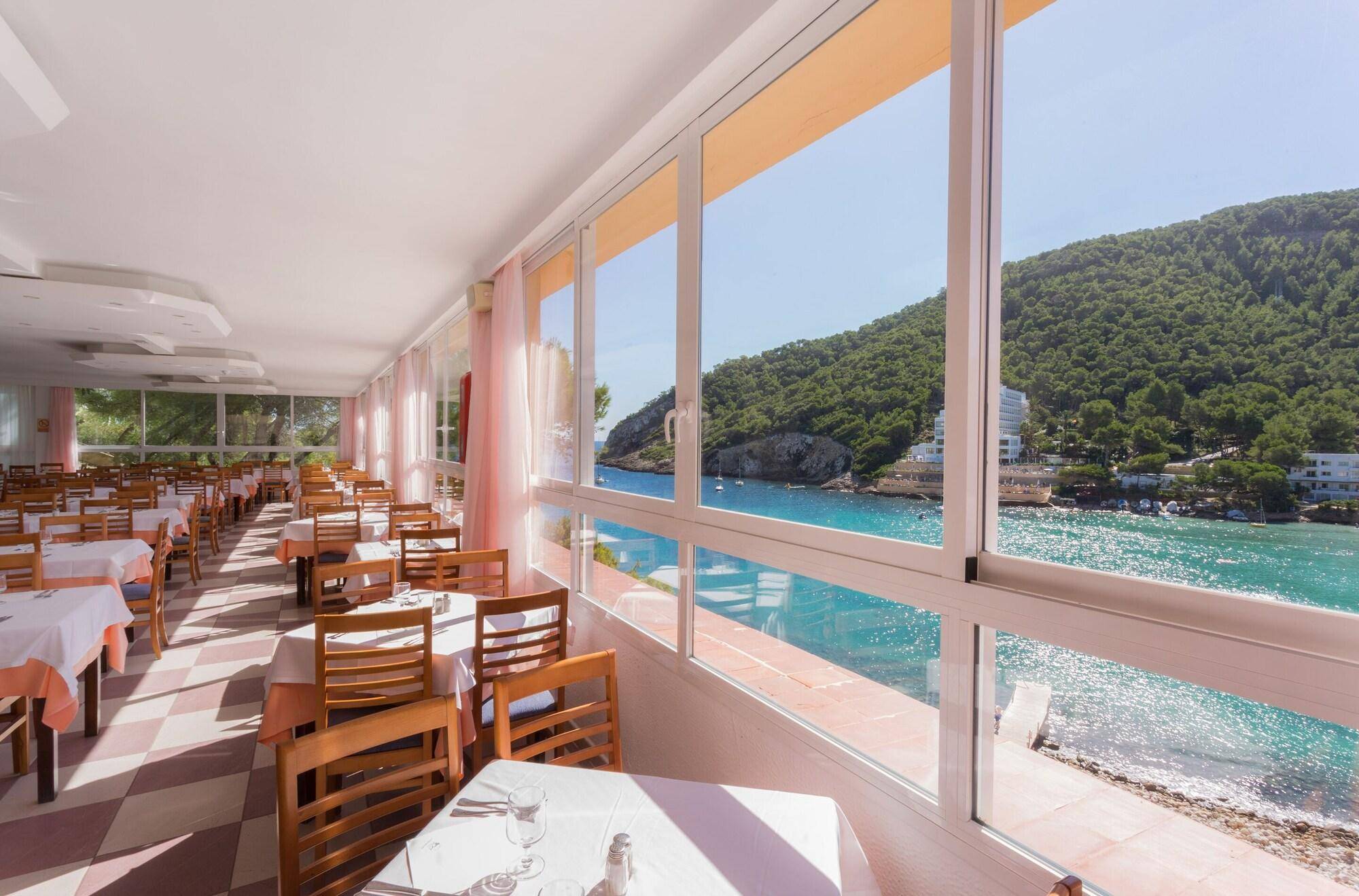 Playa Dorada At Cala Llonga Resort 2