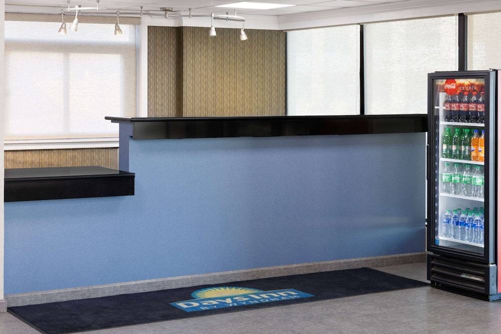 Days Inn by Wyndham Tonawanda/Buffalo 2