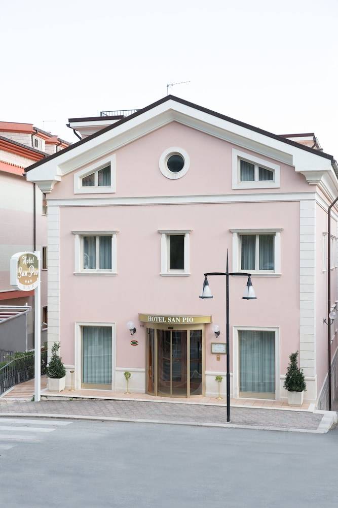 Hotel SAN PIO 1