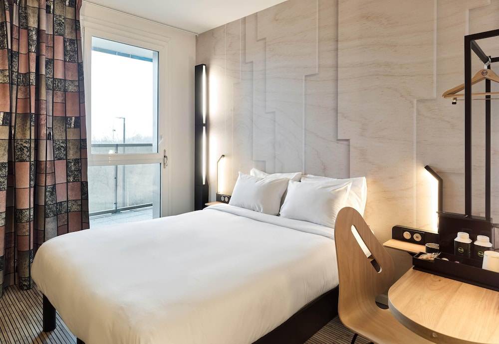 B&B HOTEL Versailles Rocquencourt 2