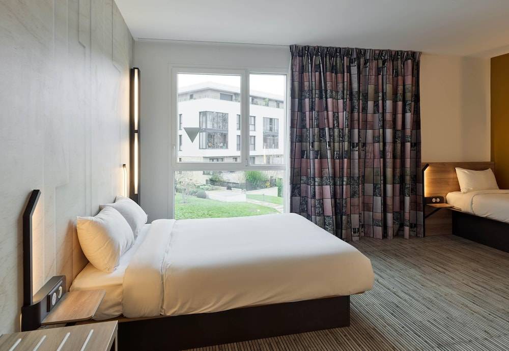 B&B HOTEL Versailles Rocquencourt 1