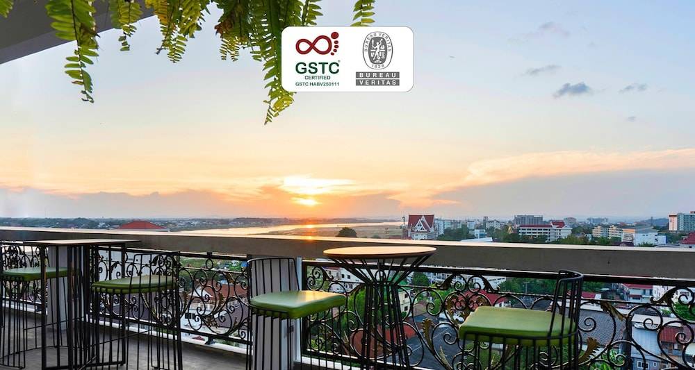SureStay Hotel by Best Western Vientiane 1