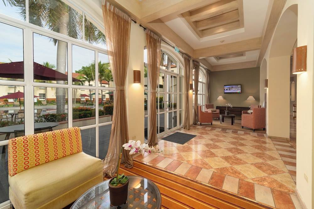 Quality Hotel Real Aeropuerto San Salvador 2