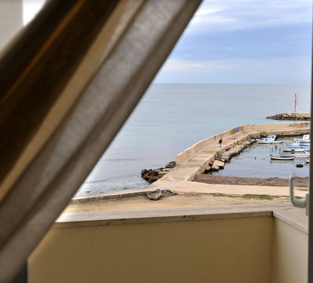 Hotel Gabbiano 1