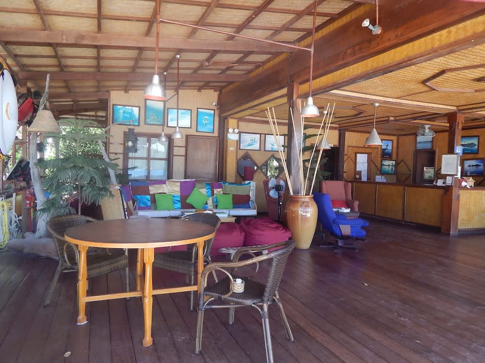 EL RIO Y MAR RESORT 2