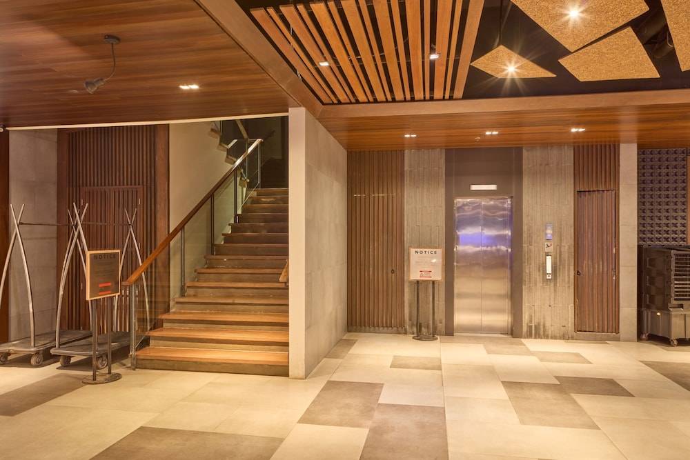 Two Seasons Coron Bayside Hotel 2