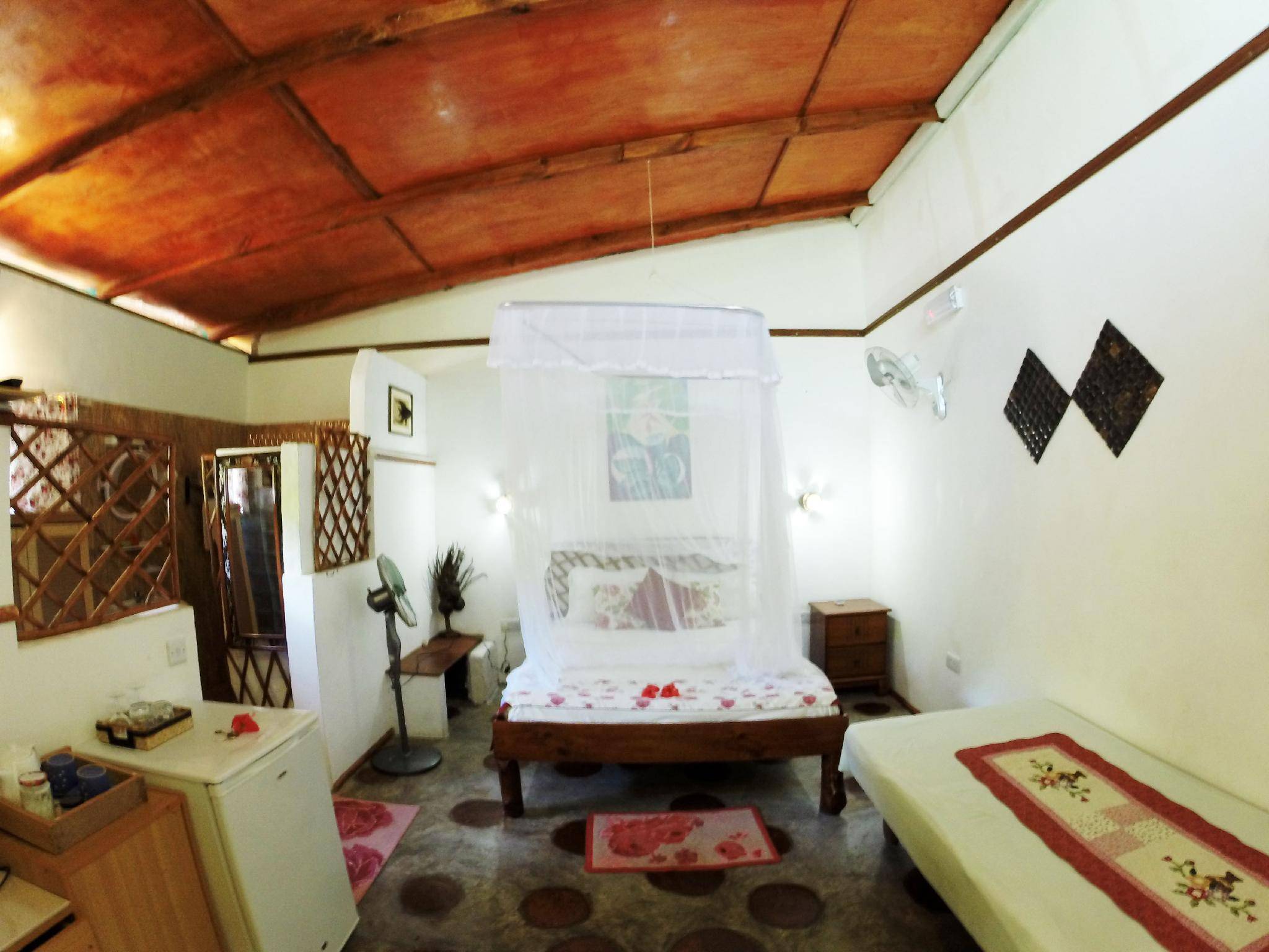 Coco Bay Guest House 1