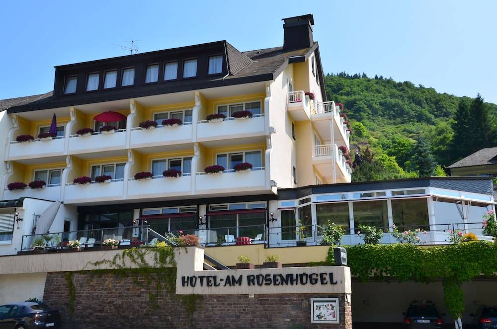Flair Hotel am Rosenhügel - Garni 1
