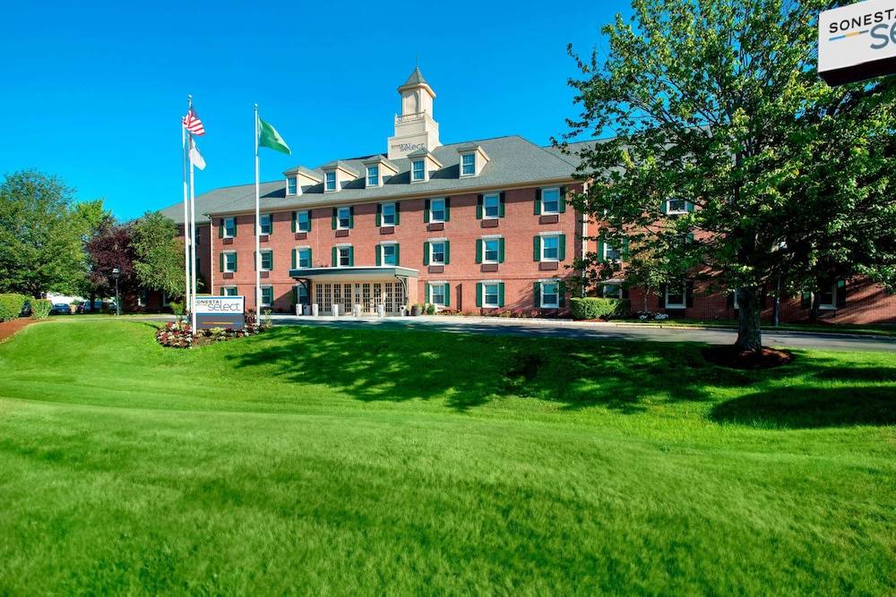 Sonesta Select Boston Danvers 1