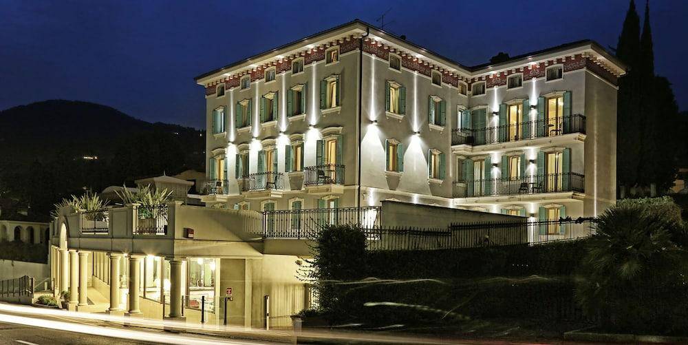 Gardone Palace Hotel 1