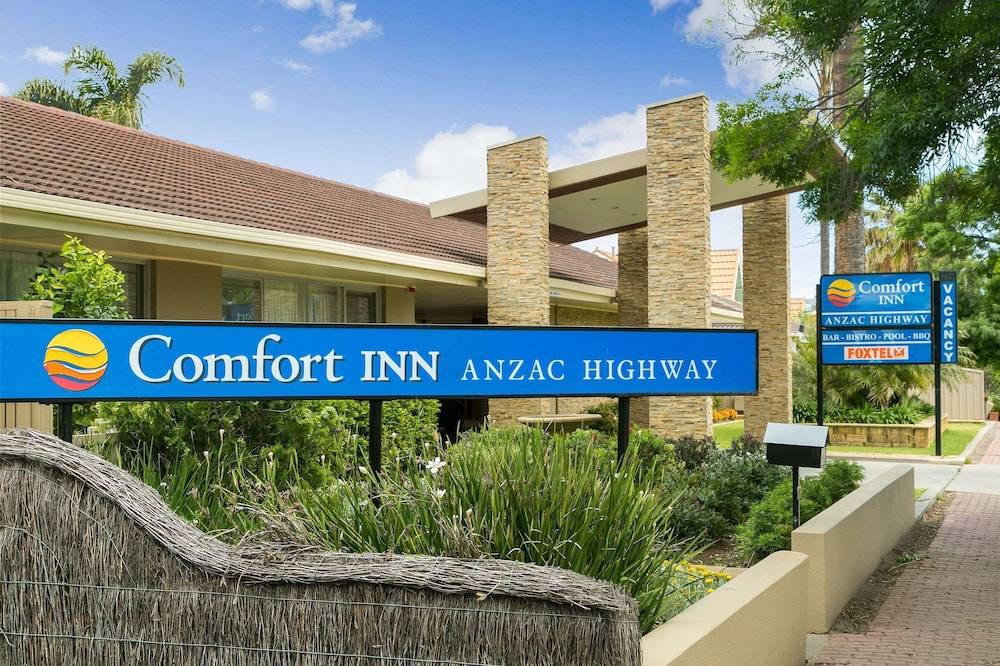 Comfort Inn Glenelg 1