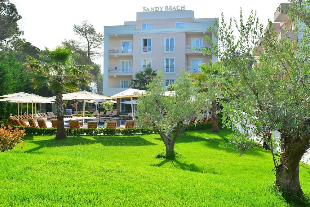 Sandy Beach Resort 1