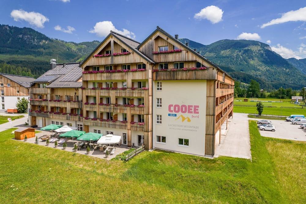 COOEE alpin Hotel Dachstein 1