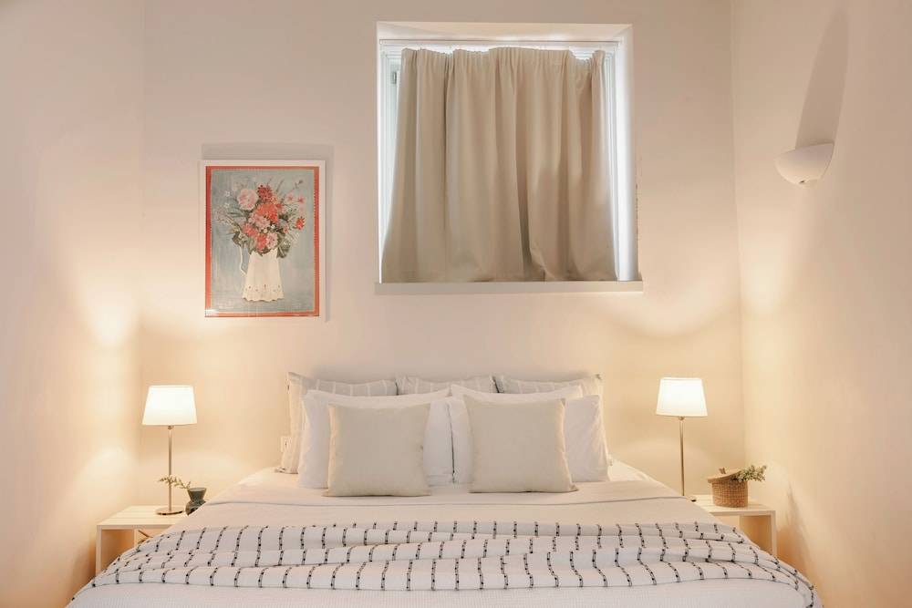 Hydra Hotel 2