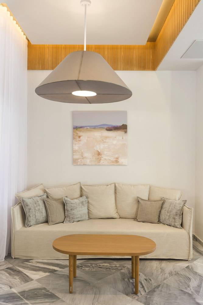 Samian Mare Hotel, Suites & Spa 2