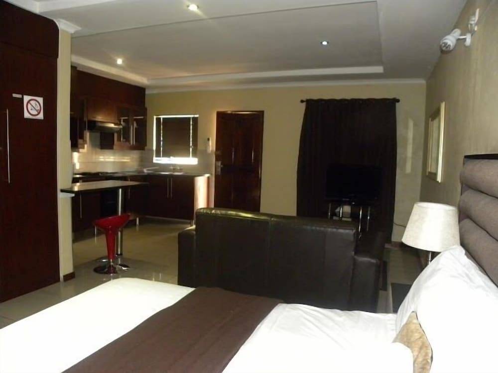 Croydon hotel 1