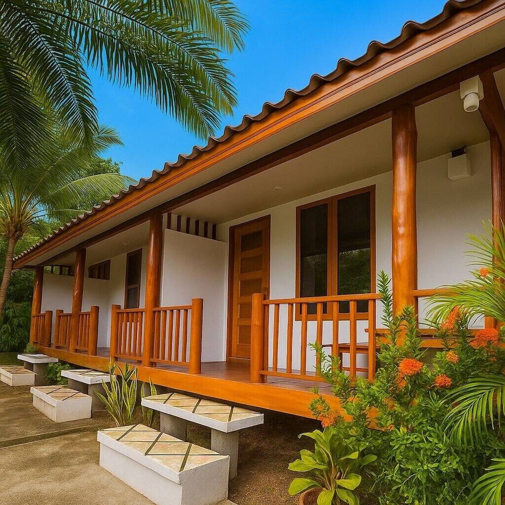 Anattaya Holiday Home 1