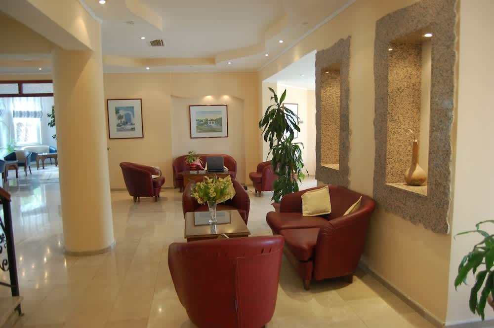 Mountain View Hotel 2