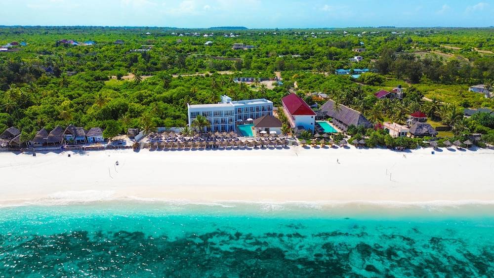 AHG Sun Bay Mlilile Beach Hotel 1