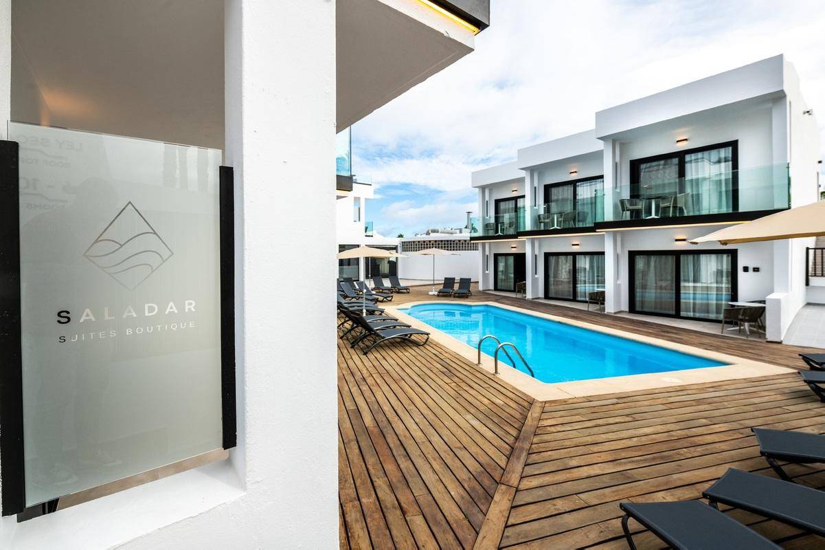 Saladar Suites Boutique 2