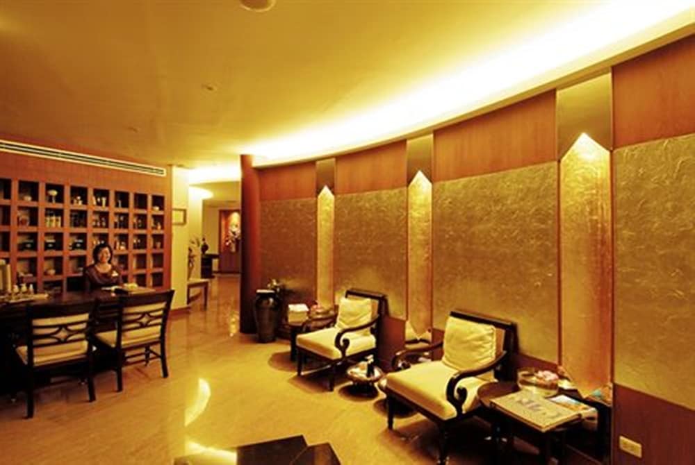 Long Beach Garden Hotel & Pavilions 2