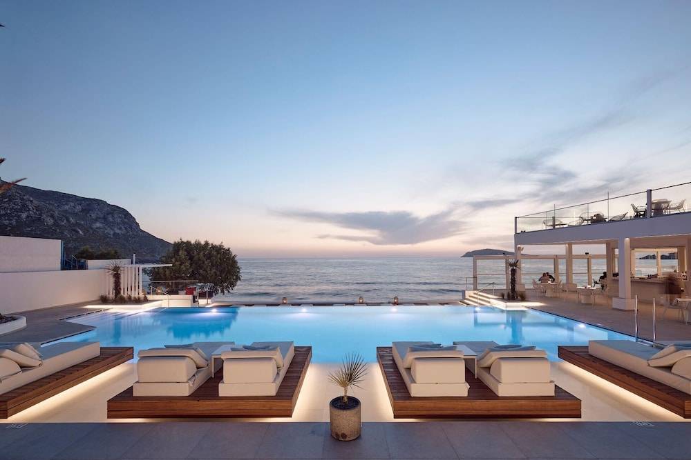 Kantouni Beach Boutique Hotel 1