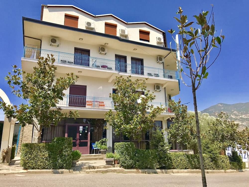 RAMIS Hotel & Outdoor Sports Center 1