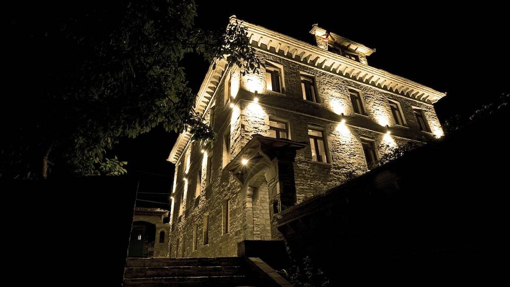 VILLA PERMET 1