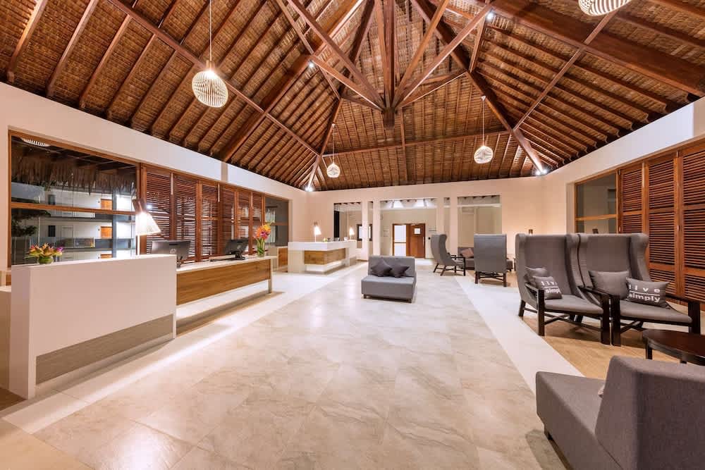 Ramada Resort by Wyndham Port Vila 1