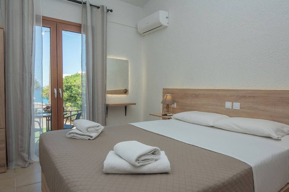 Athina Villas 2