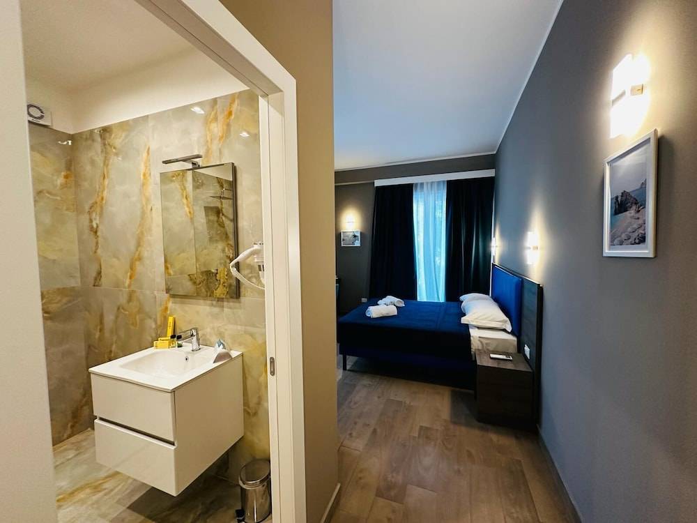 Sunset Guest House 2